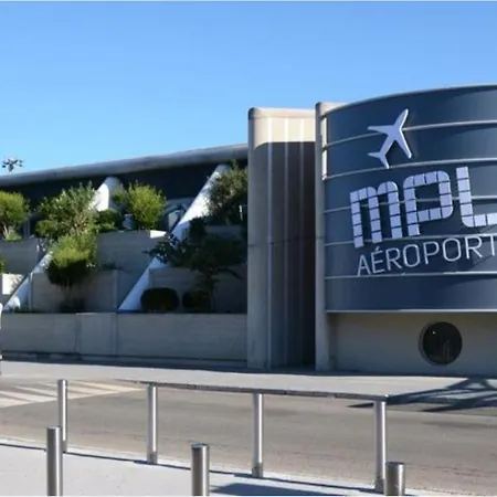 Fly Hotel